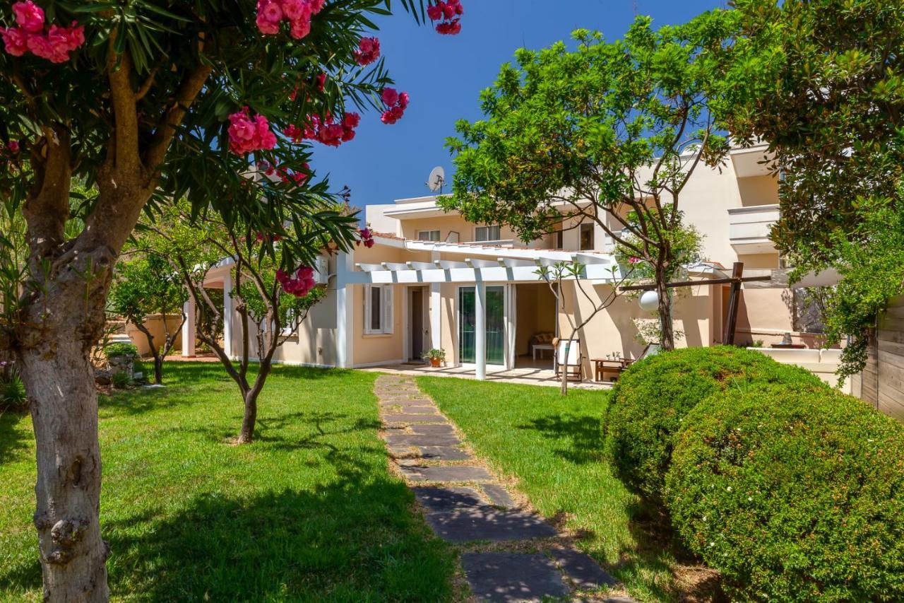 Beach Front House Kalamaki Bungalow Kato Galatas Exterior foto