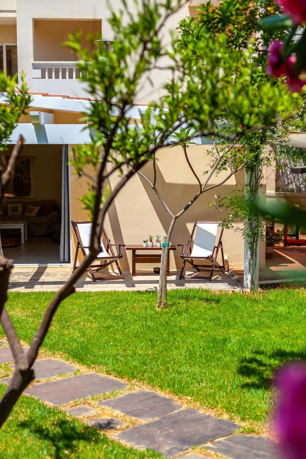 Beach Front House Kalamaki Bungalow Kato Galatas Exterior foto